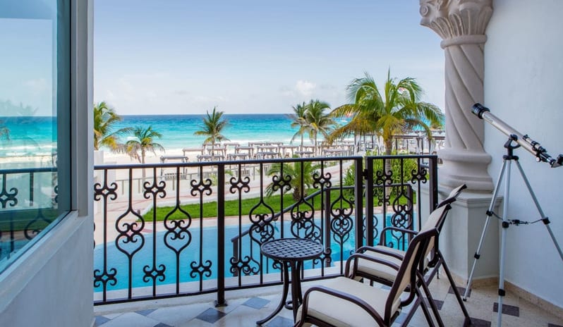 Hyatt Zilara Cancun-Ocean View Swim Up Suite King 5_13322